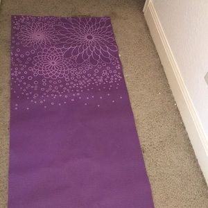 purple yoga mat